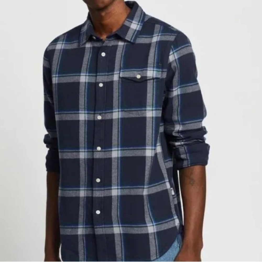 The North Face Men’s Navy Plaid Flannel Button Down Shirt